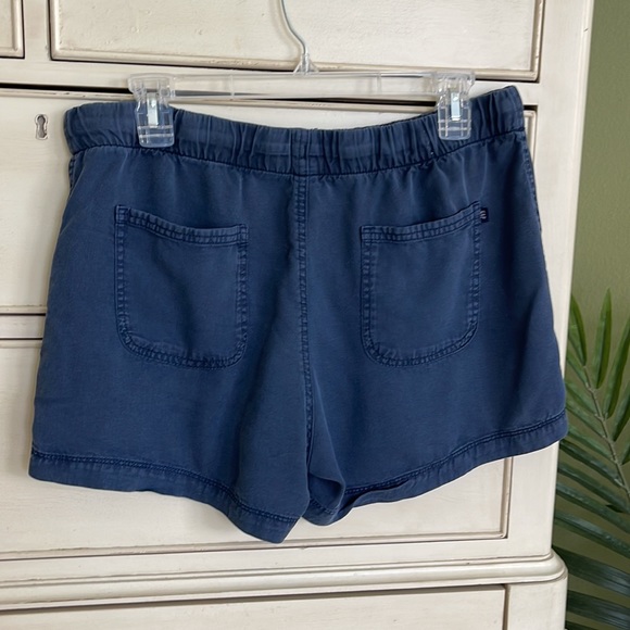 GAP blue drawstring waist shorts size s - Picture 2 of 6